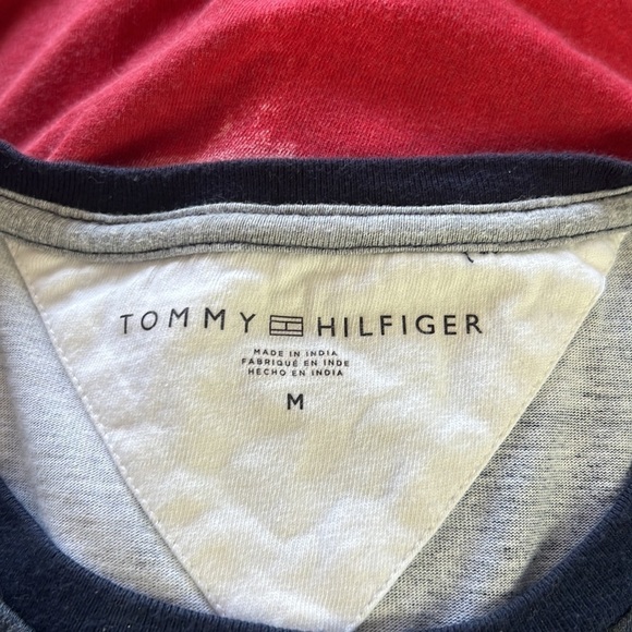 Tommy Hilfiger Blue/White And Red Short Sleeve Dip Dye T-Shirt Size M - Picture 7 of 13